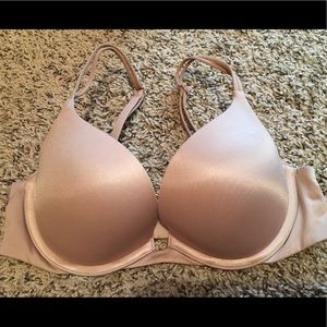 Victoria’s Secret Very Sexy Push-Up bra 34B